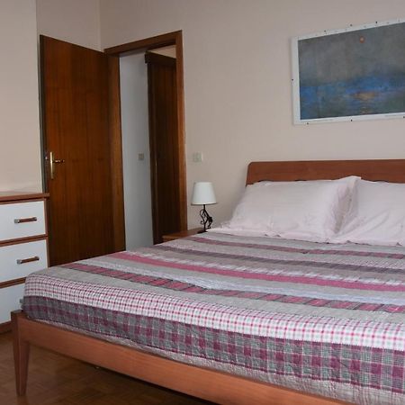 Casa Carlotta Apartment เลวิโกแตร์เม ภายนอก รูปภาพ